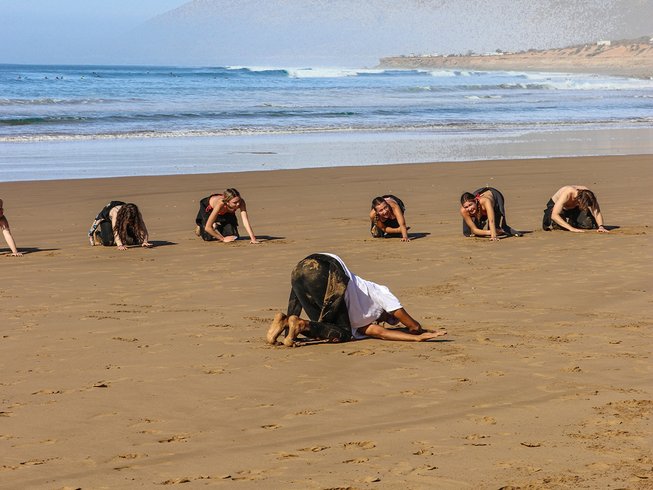 Yoga & Surf Retreats